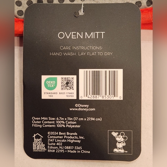 Disney Mickey Mouse Oven Mitt - Picture 4 of 4